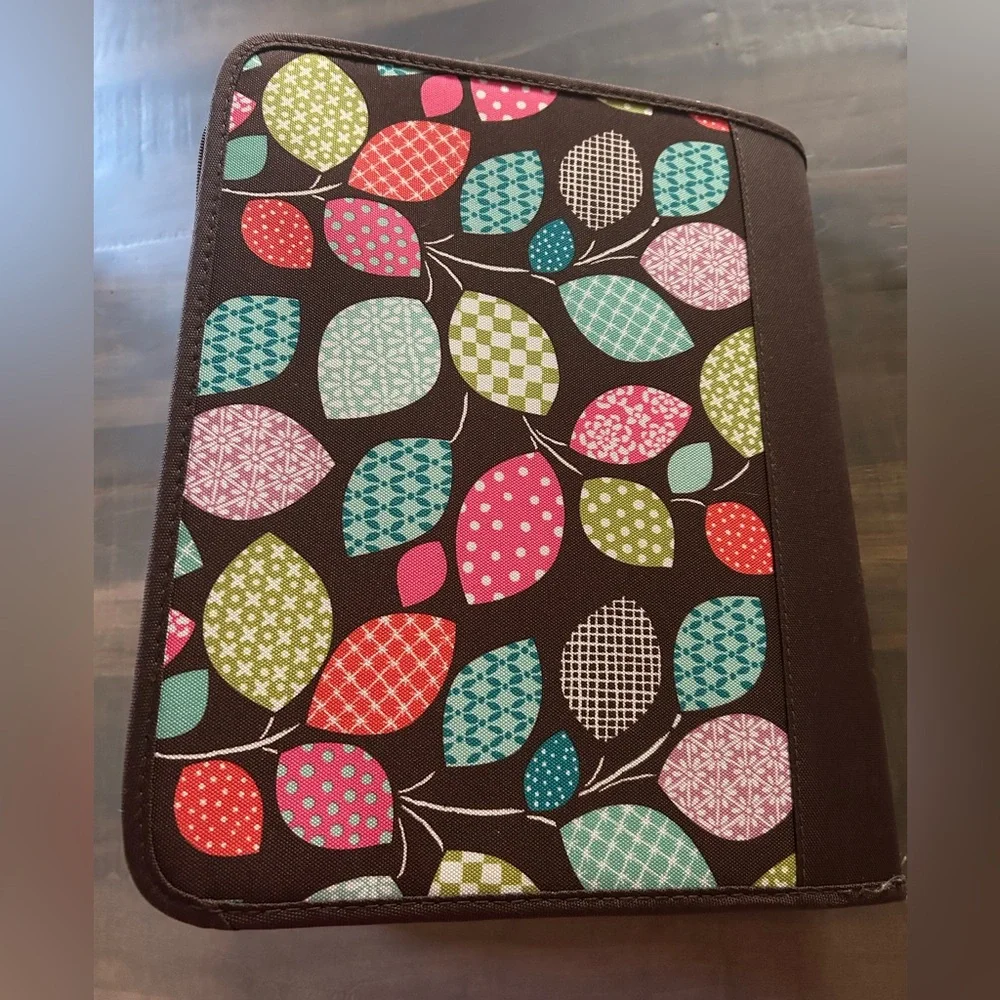 Pottery Barn Teen binder vibrant